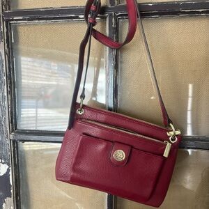 Elegant Red Leather Crossbody Bag